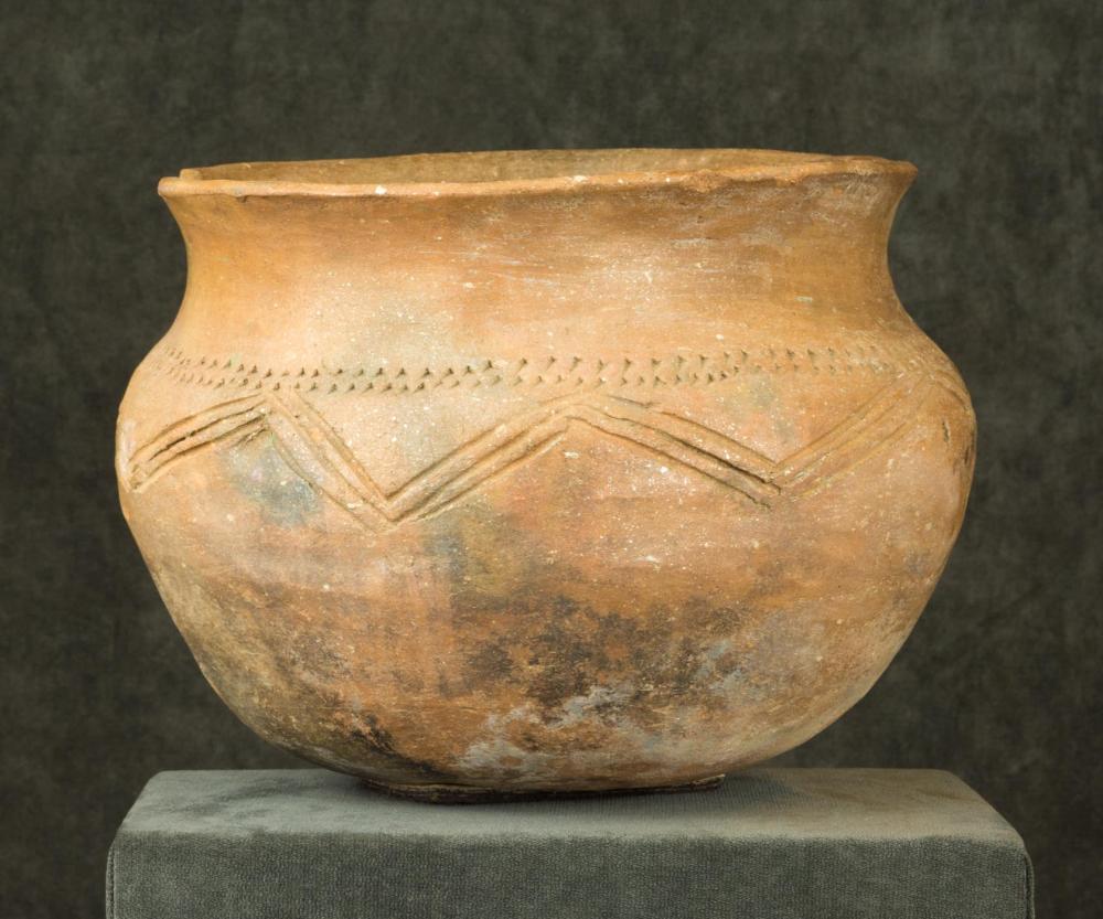 SOUTHWEST NATIVE AMERICAN POTTERY