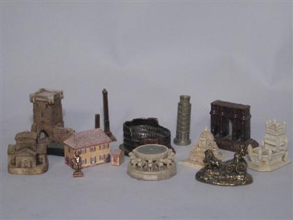 SOUVENIR BUILDINGS  Set consists of