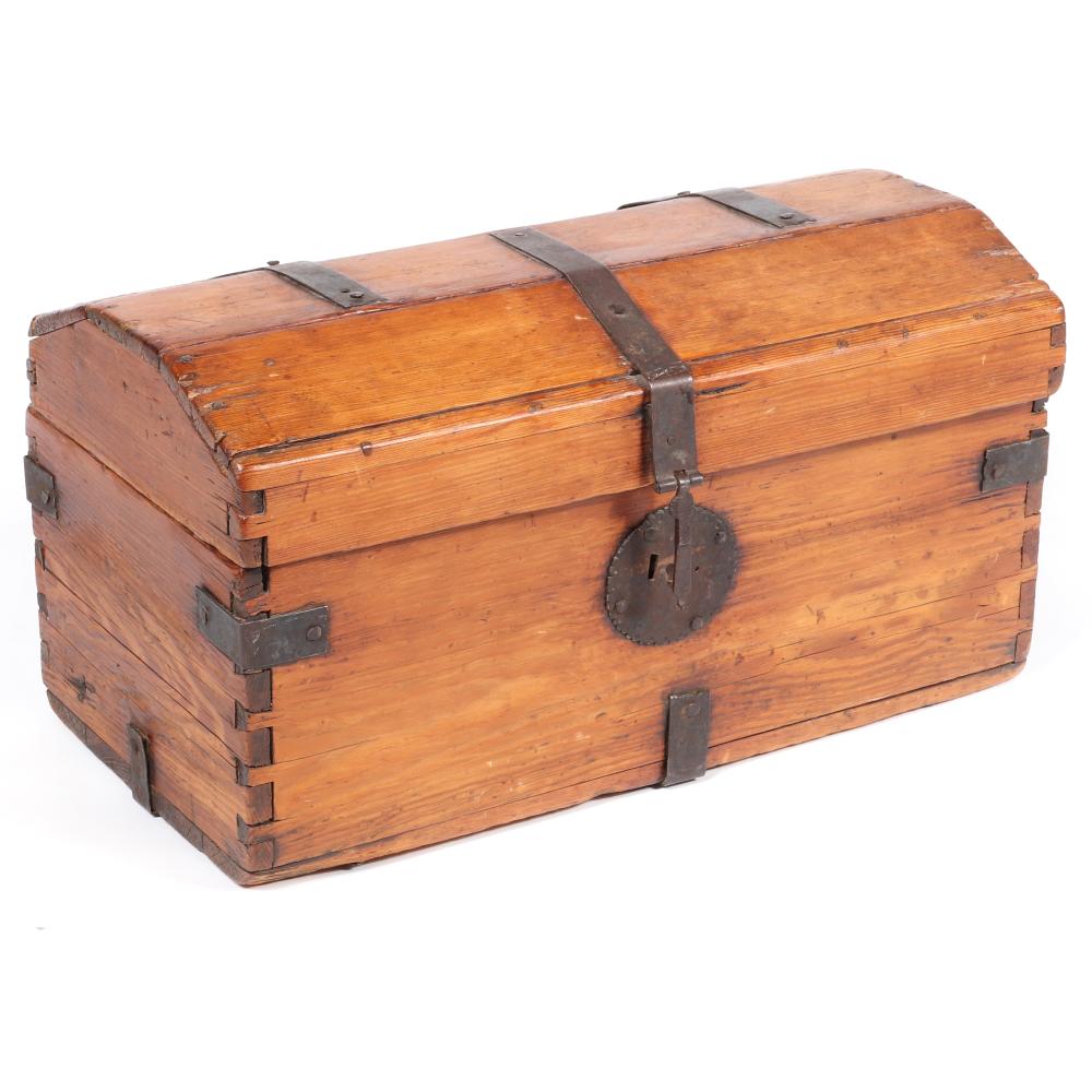 SPANISH COLONIAL? RUSTIC WOODEN