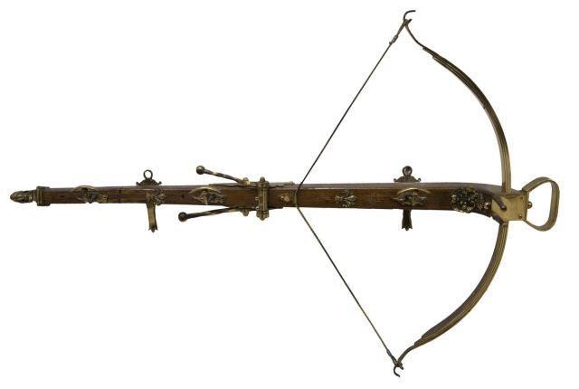 SPANISH CROSSBOW SHAPED WALL