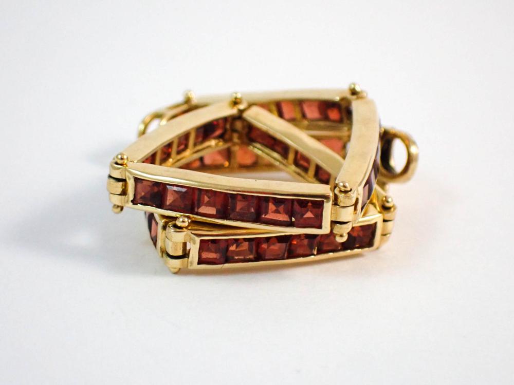 SPESSARTITE AND FOURTEEN KARAT GOLD