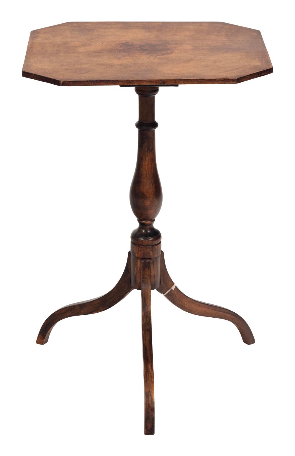 SPIDER-LEG CANDLESTAND NEW ENGLAND,