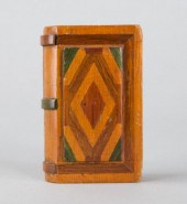 SPRUCE GUM BOX IN MARQUETRYA c