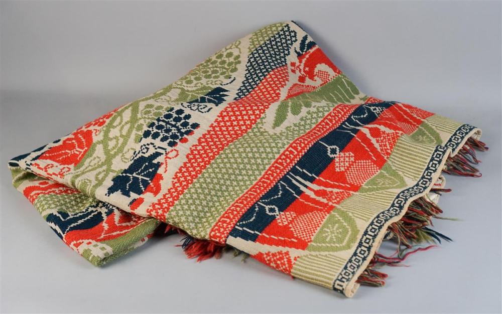 SQUARE JACQUARD WOVEN COVERLET IN