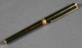 S.T. DUPONT LAQUE DE CHINE PEN