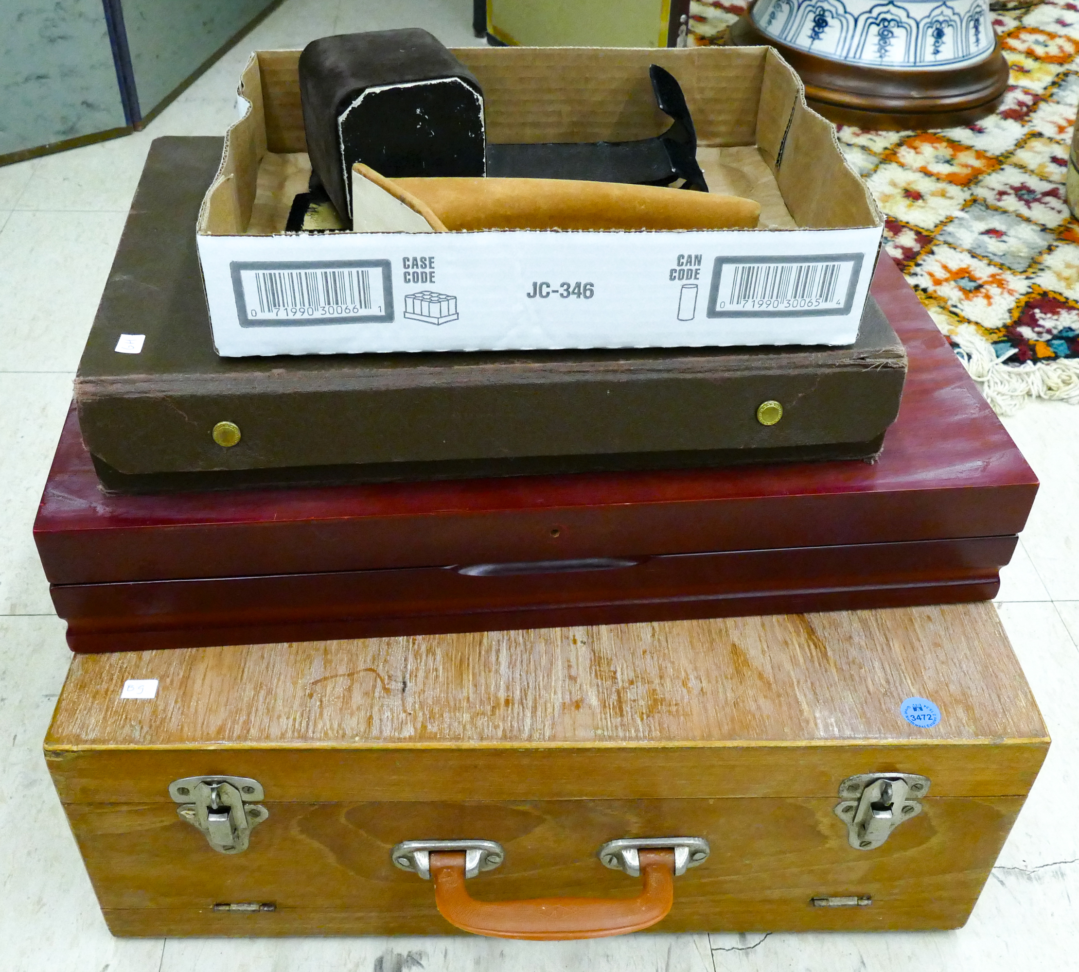 Stack Flatware Chests and Displays