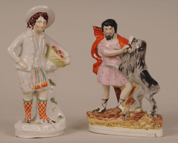 STAFFORDSHIRE FIGURE GROUP OF
