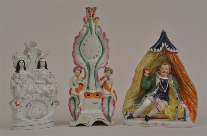 STAFFORDSHIRE FIGURE OF RICHARD III