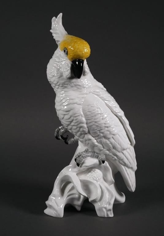 STAFFORDSHIRE PORCELAIN COCKATOO TJ