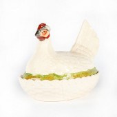 STAFFORDSHIRE TUREEN AND COVER