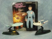 Star Trek lot, 2 model ships (