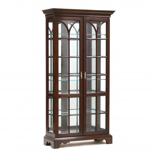 STATTON, CHIPPENDALE STYLE MAHOGANY