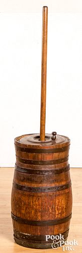 STAVED OAK BUTTER CHURN, 19TH C.,