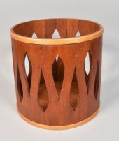 STAVED TEAK DANSK MAGAZINE RAC