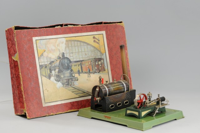 STEAM PLANT AND TRAIN BOX Mixed lot