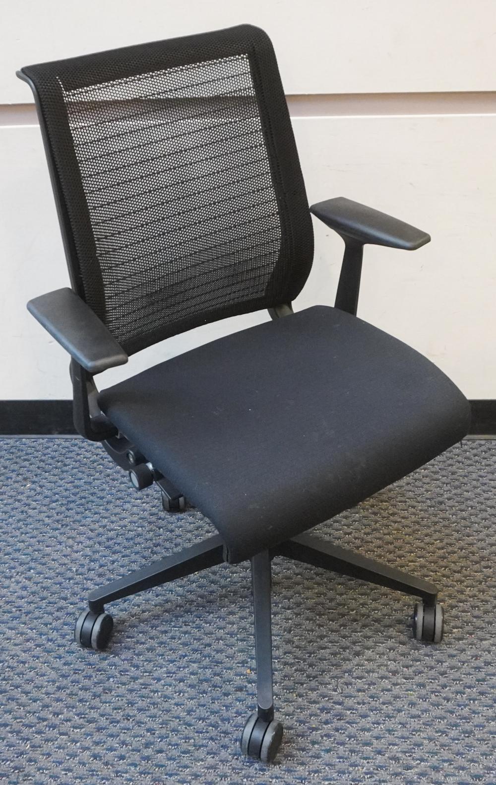 STEELCASE PNEUMATIC OFFICE