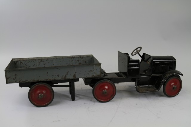 STEELCRAFT GMC TANDEM DUMP TRUCK