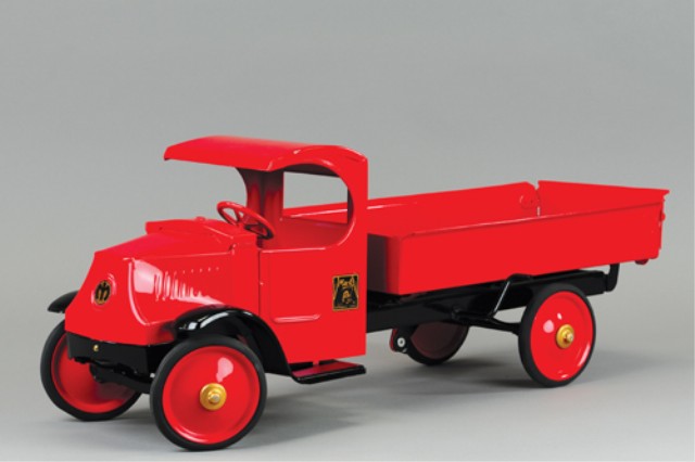STEELCRAFT MACK DUMP TRUCK