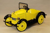 STEELCRAFT STUTZ PEDAL CAR Pai
