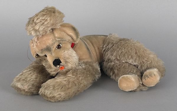 Steiff poodle 20th c. 13" l. ?