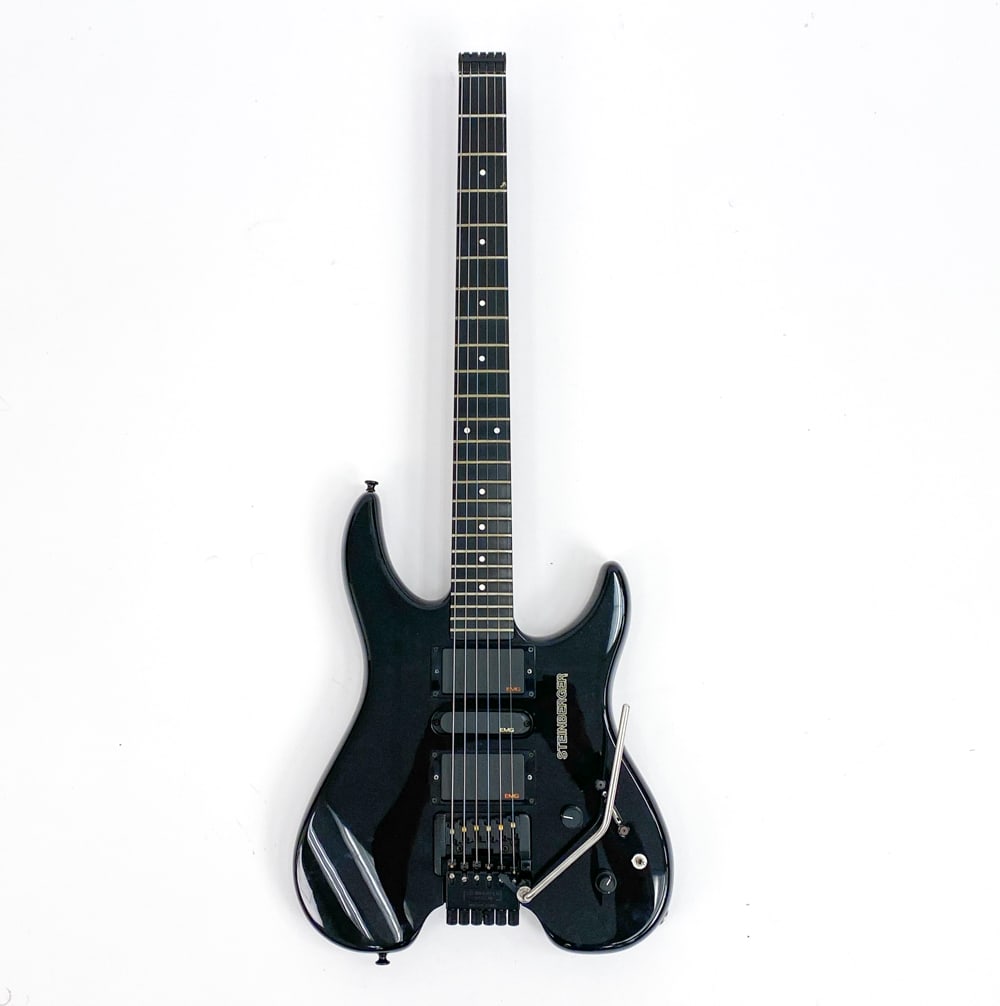 STEINBERGER BLACK HEADLESS ELECTRIC