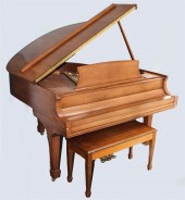 STEINWAY BABY GRAND PIANO MODE
