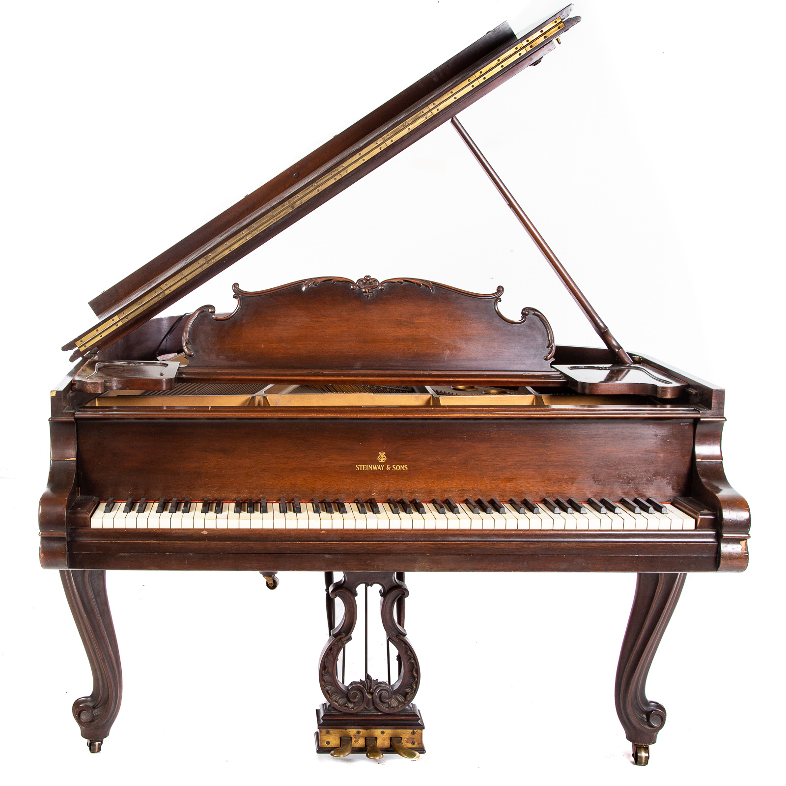 STEINWAY & SON GRAND MODEL M