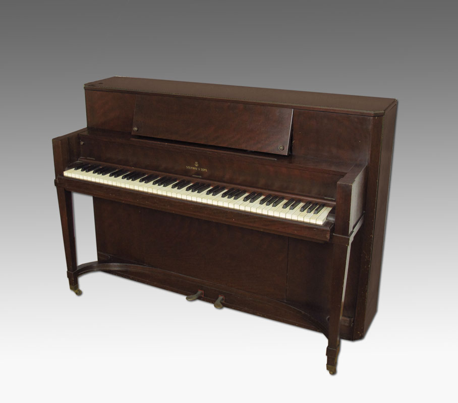 STEINWAY SPINET PIANO: Case