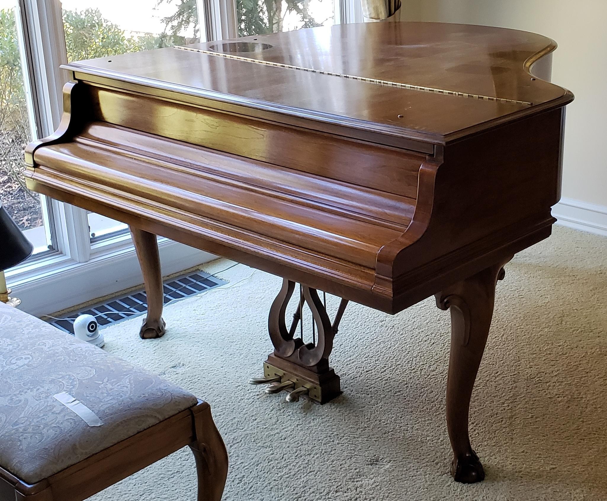 STEINWAY WALNUT BABY GRAND PIANO,