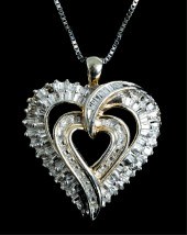 STERLING 0.30CTW DIAMOND HEART