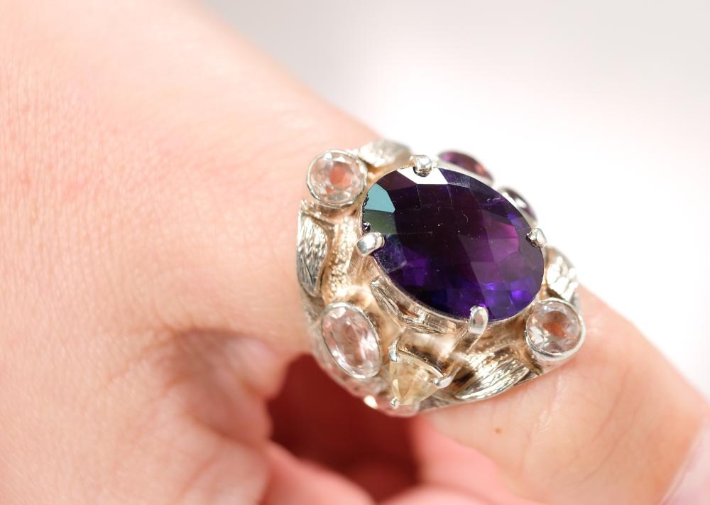 STERLING AMETHYST & CRYSTAL RING