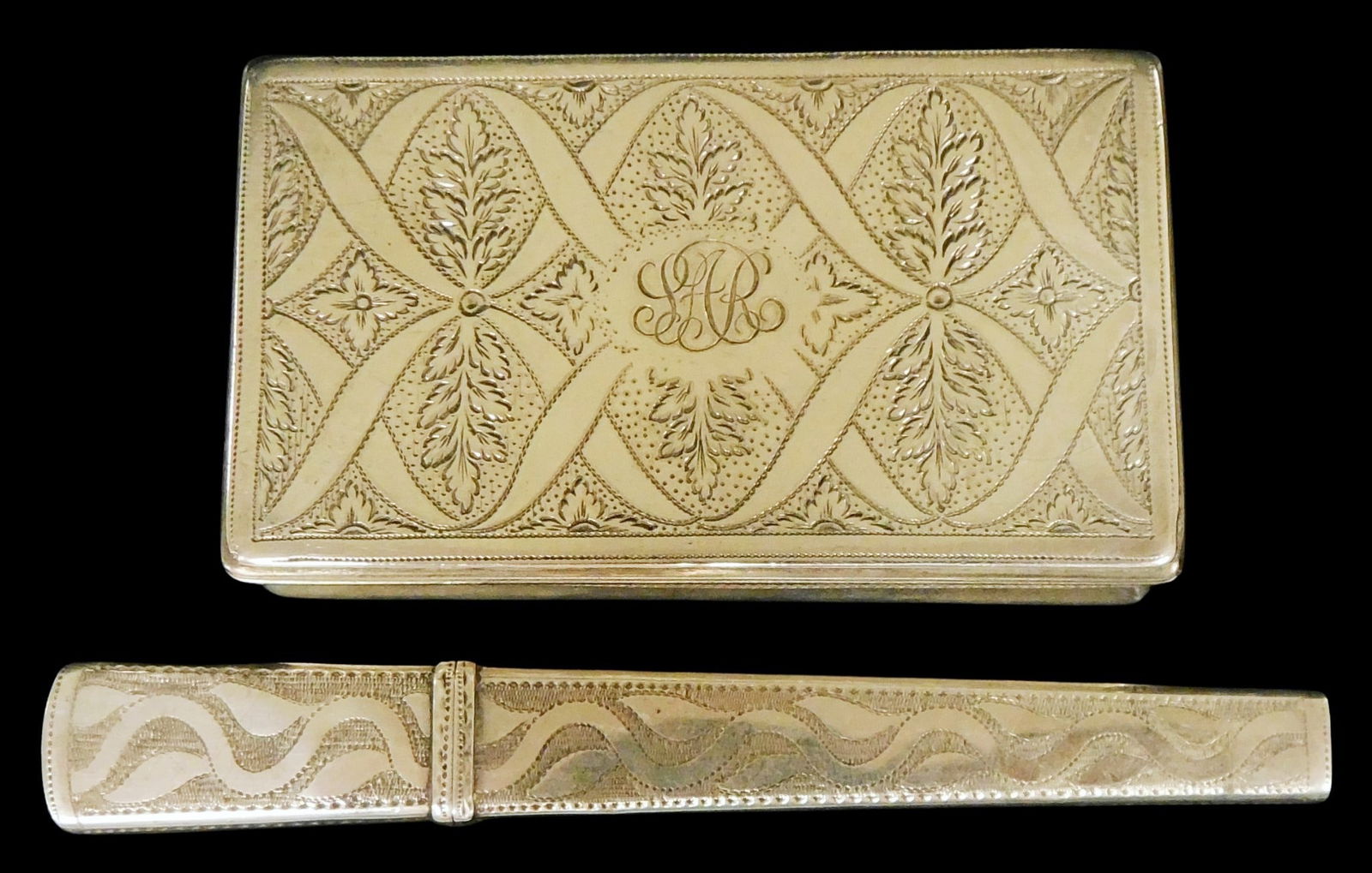 STERLING: GEORGE III SNUFF BOX