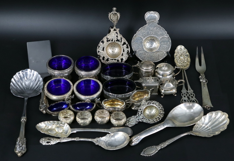 STERLING. GROUPING OF SALT