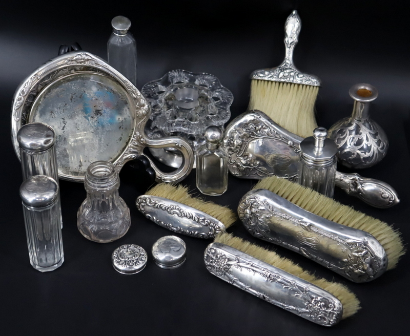 STERLING. GROUPING OF STERLING