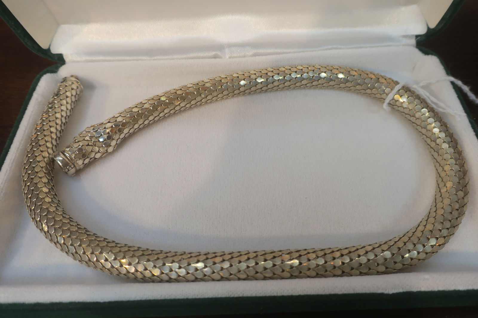 STERLING HANDMADE HASLI CHOKER