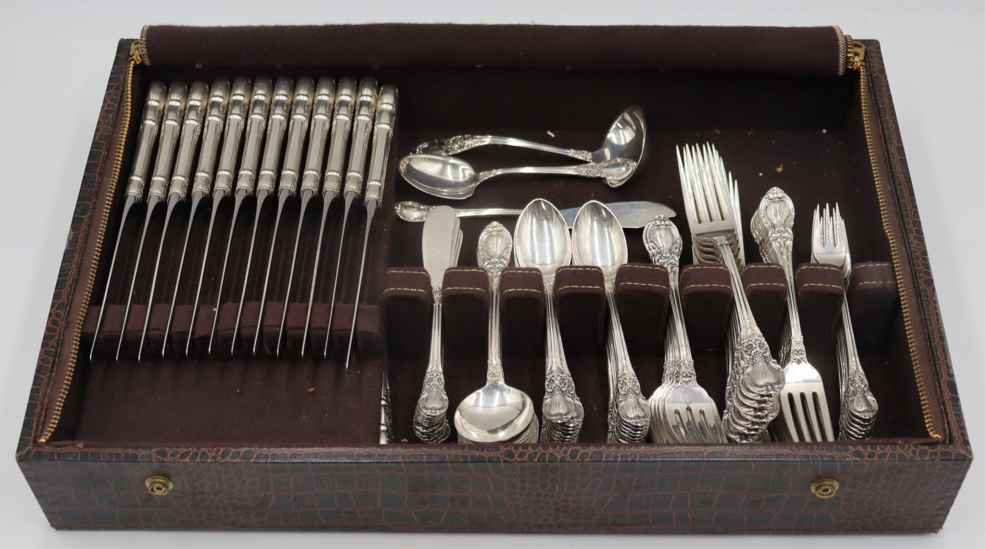 STERLING. LUNT AMERICAN VICTORIAN