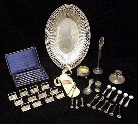 Sterling oval pierced rim dish 