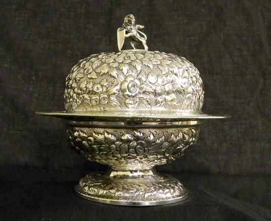Sterling: repousse butter dish 