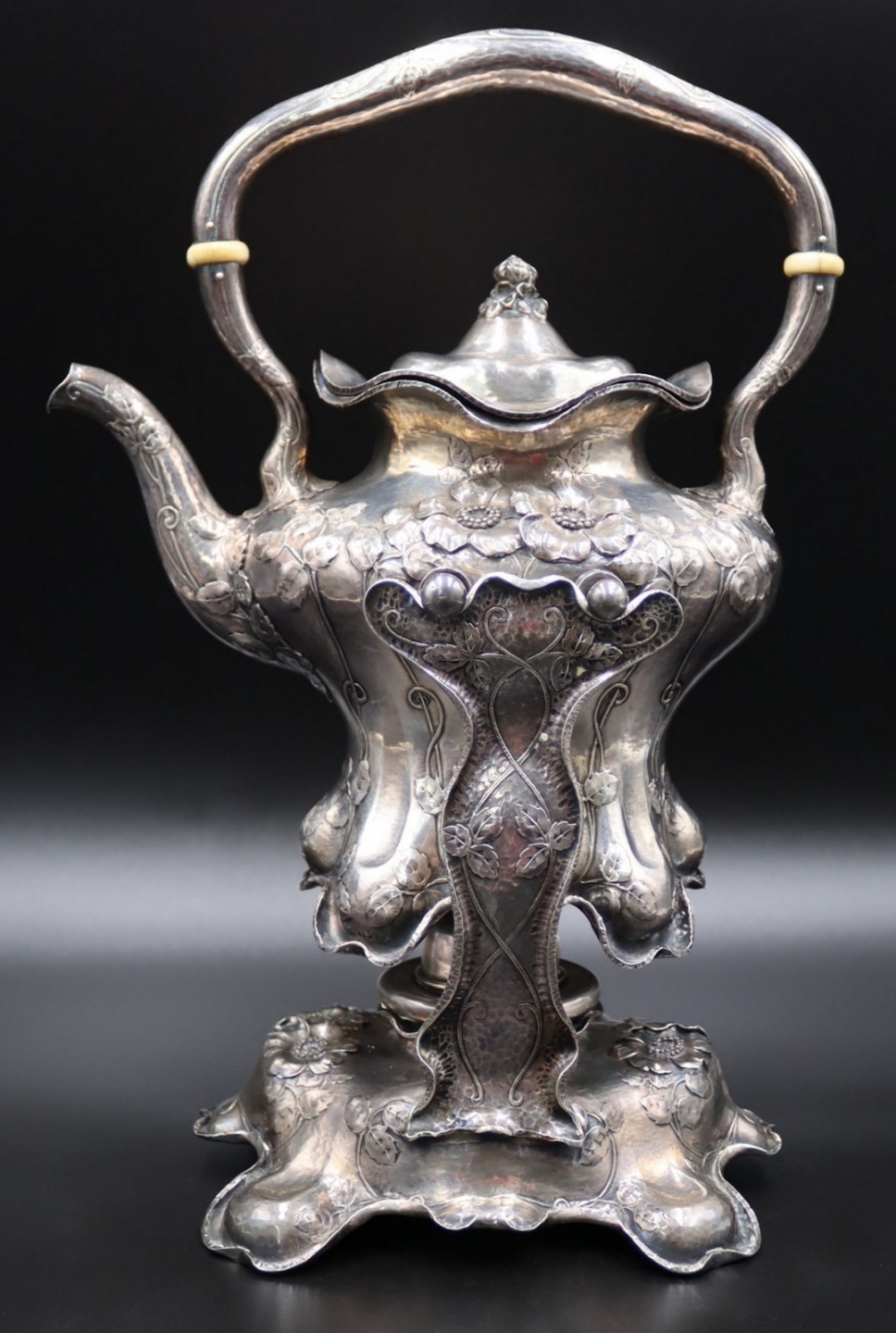 STERLING. SIGNED AMERICAN