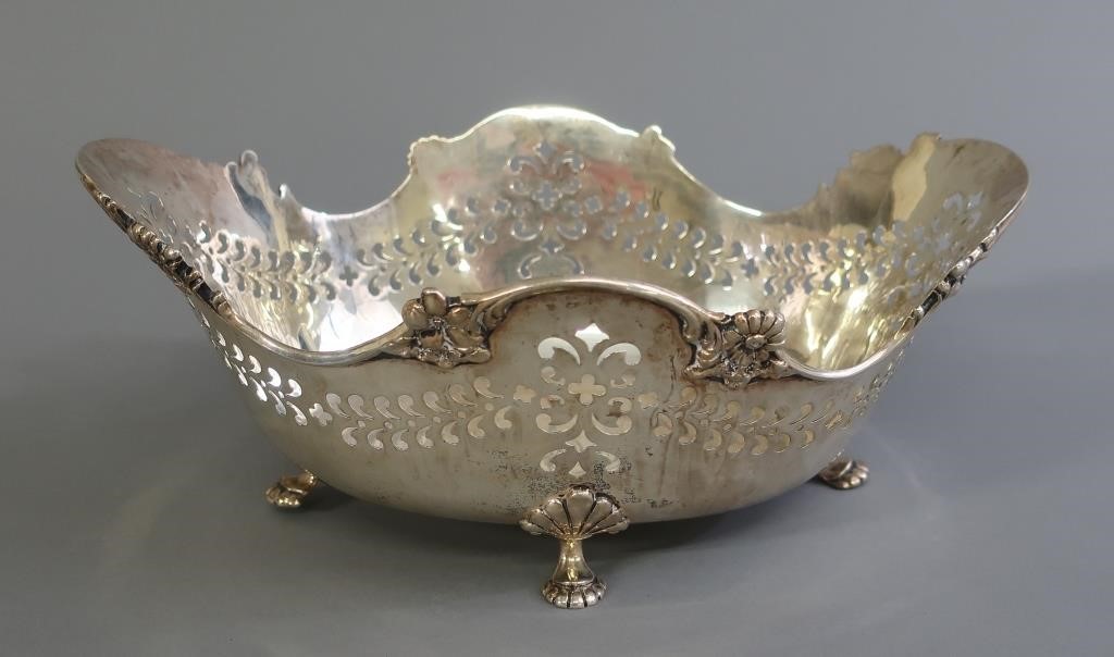 Sterling silver centerpiece dish,