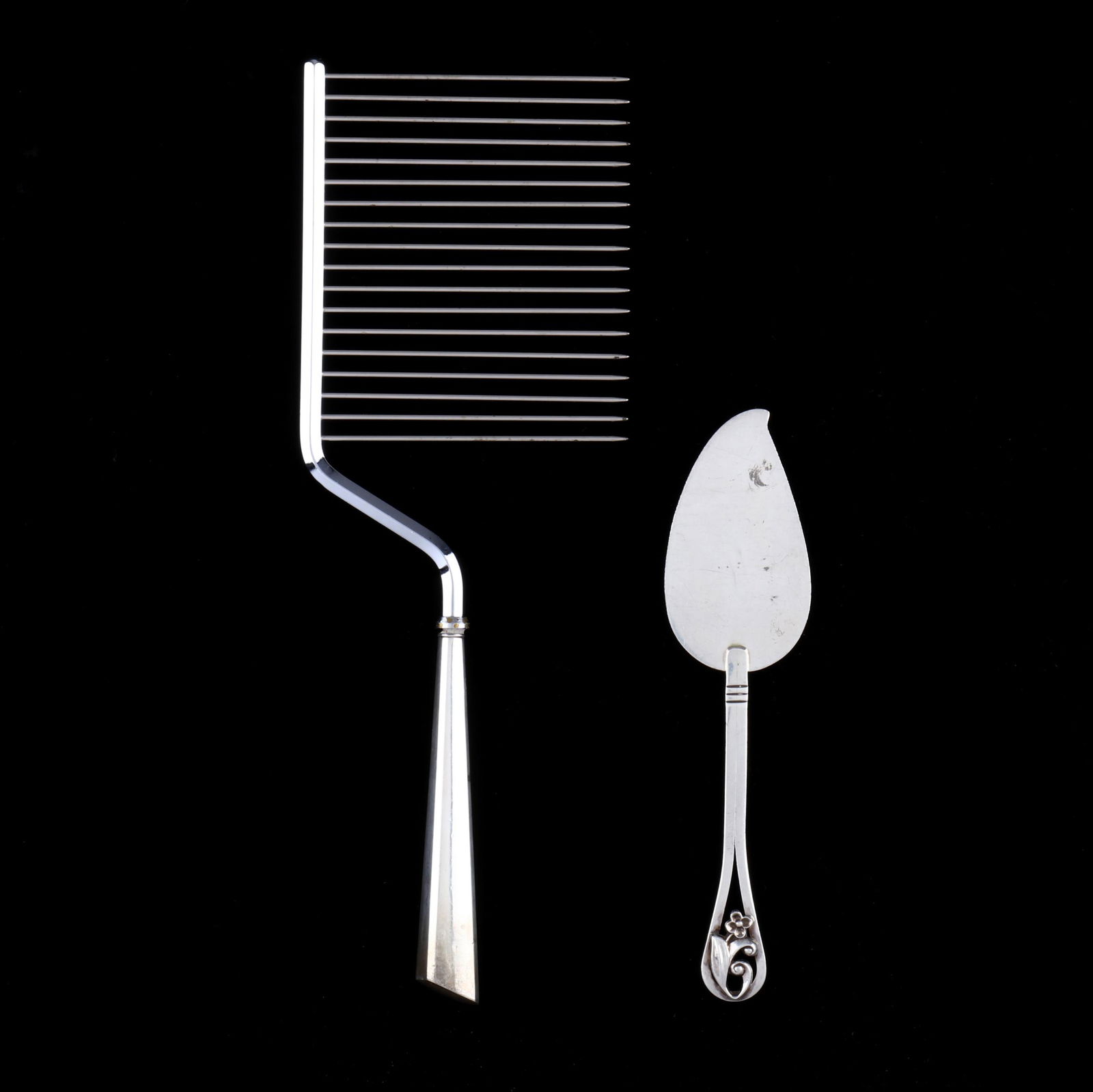 STERLING SILVER CHEESE KNIFE AND