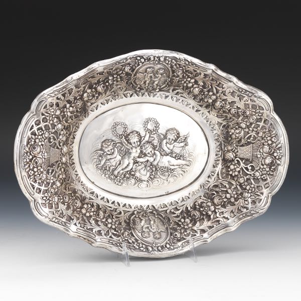 STERLING SILVER CHERUB CENTER
