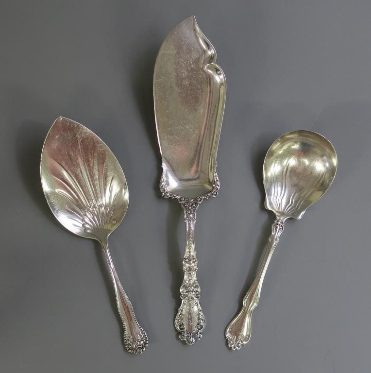 Sterling silver fish slice, 12"l,