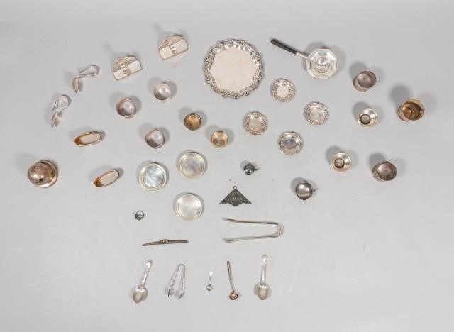 STERLING SILVER GROUPINGGrouping of