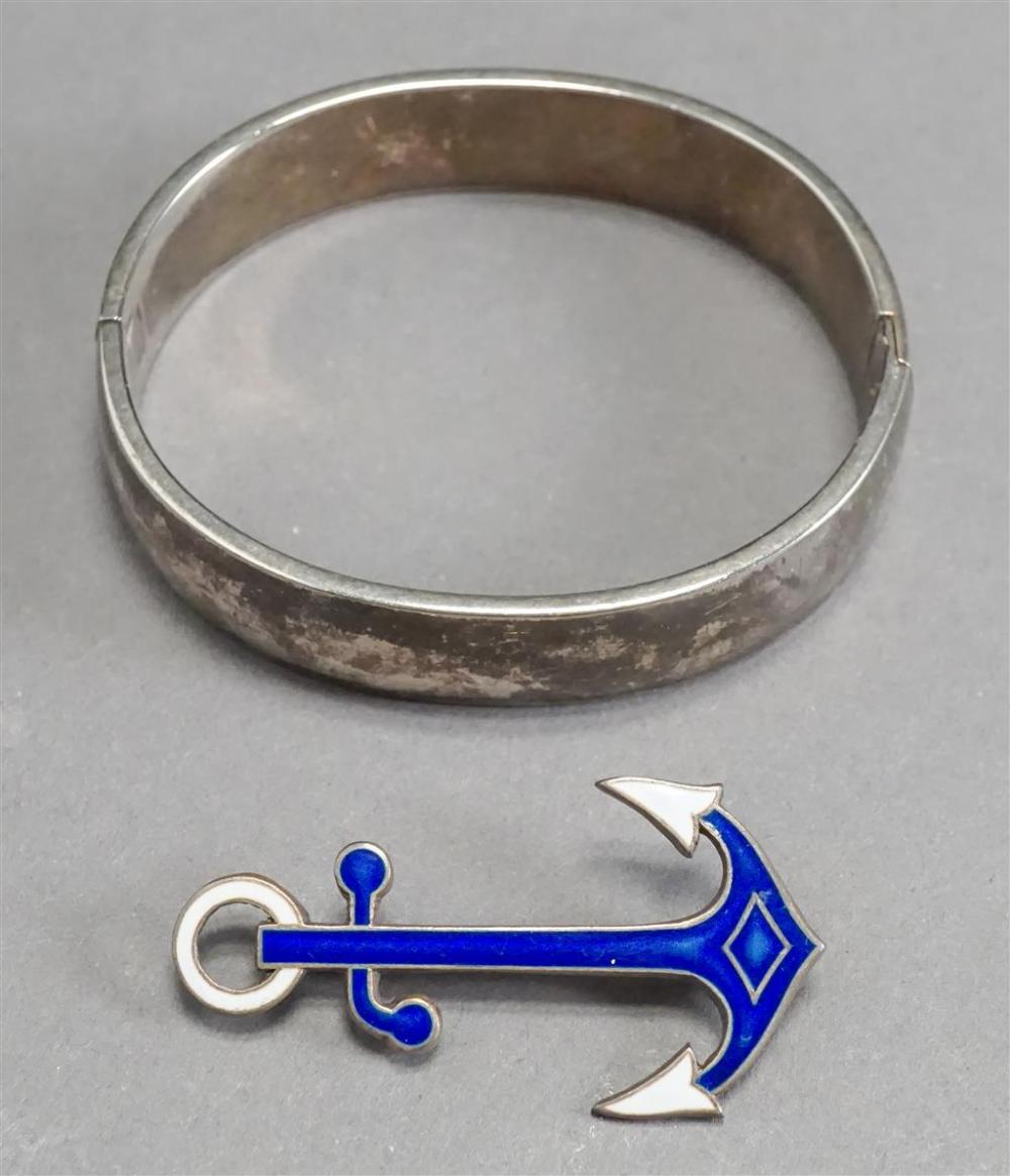 STERLING SILVER HINGED CUFF (W: