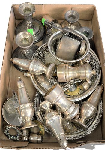 STERLING SILVER LOT HAVING ROUND