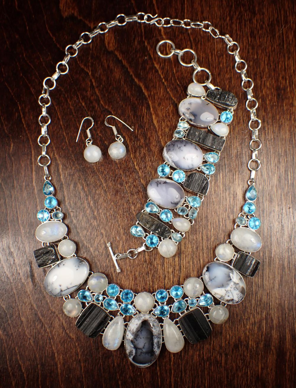 STERLING SILVER NECKLACE,