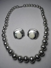 Sterling silver necklace of la