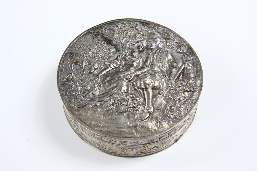 STERLING SILVER POWDER BOX - French