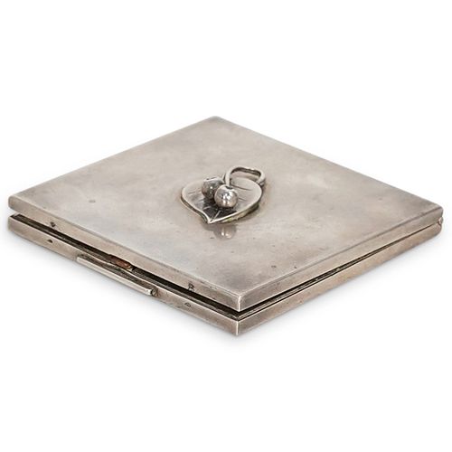 STERLING SILVER POWDER COMPACT